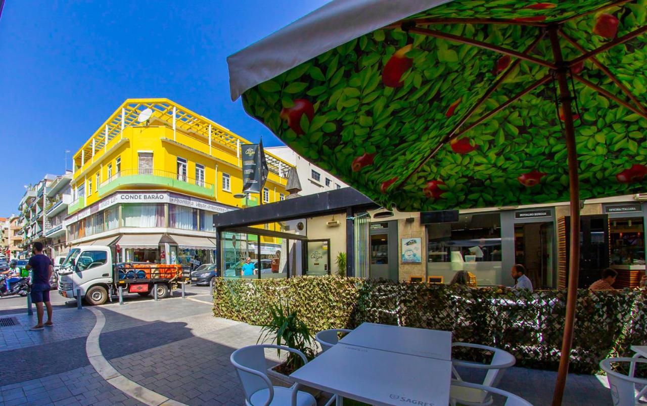 Lar Dois Coracoes Hostel Alges Εξωτερικό φωτογραφία